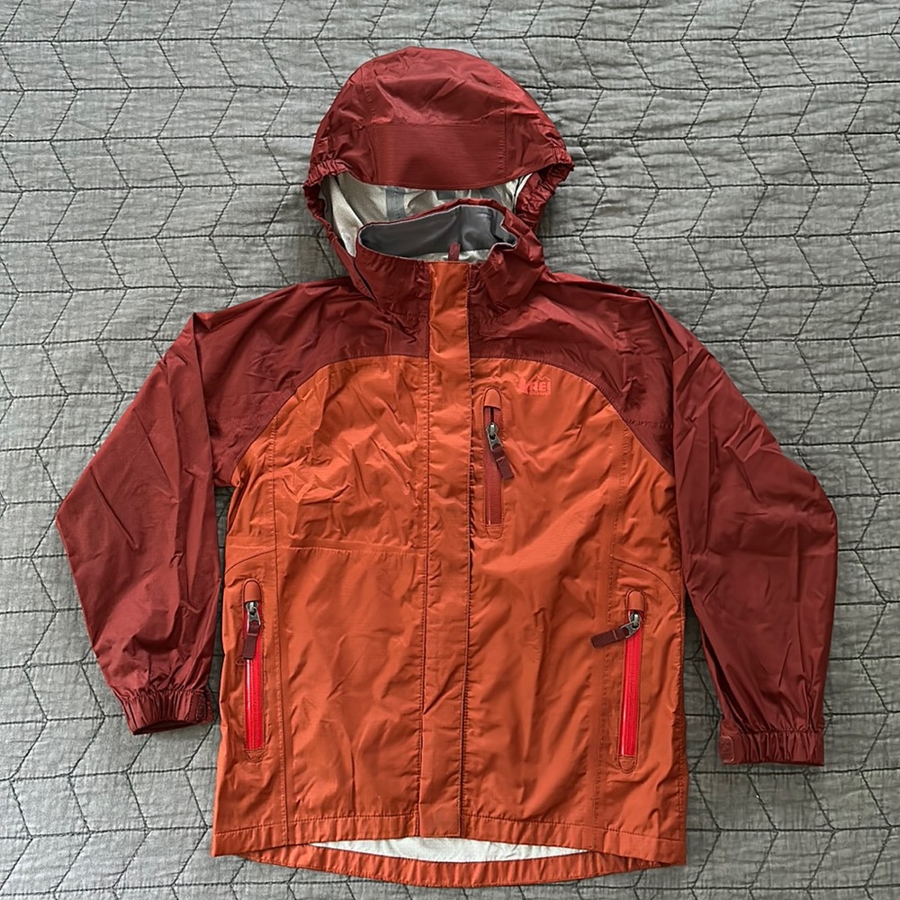 REI Kids Size XS (6-7) waterproof shell/rain jacket